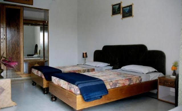 Hotel Surya Khajuraho Ngoại thất bức ảnh